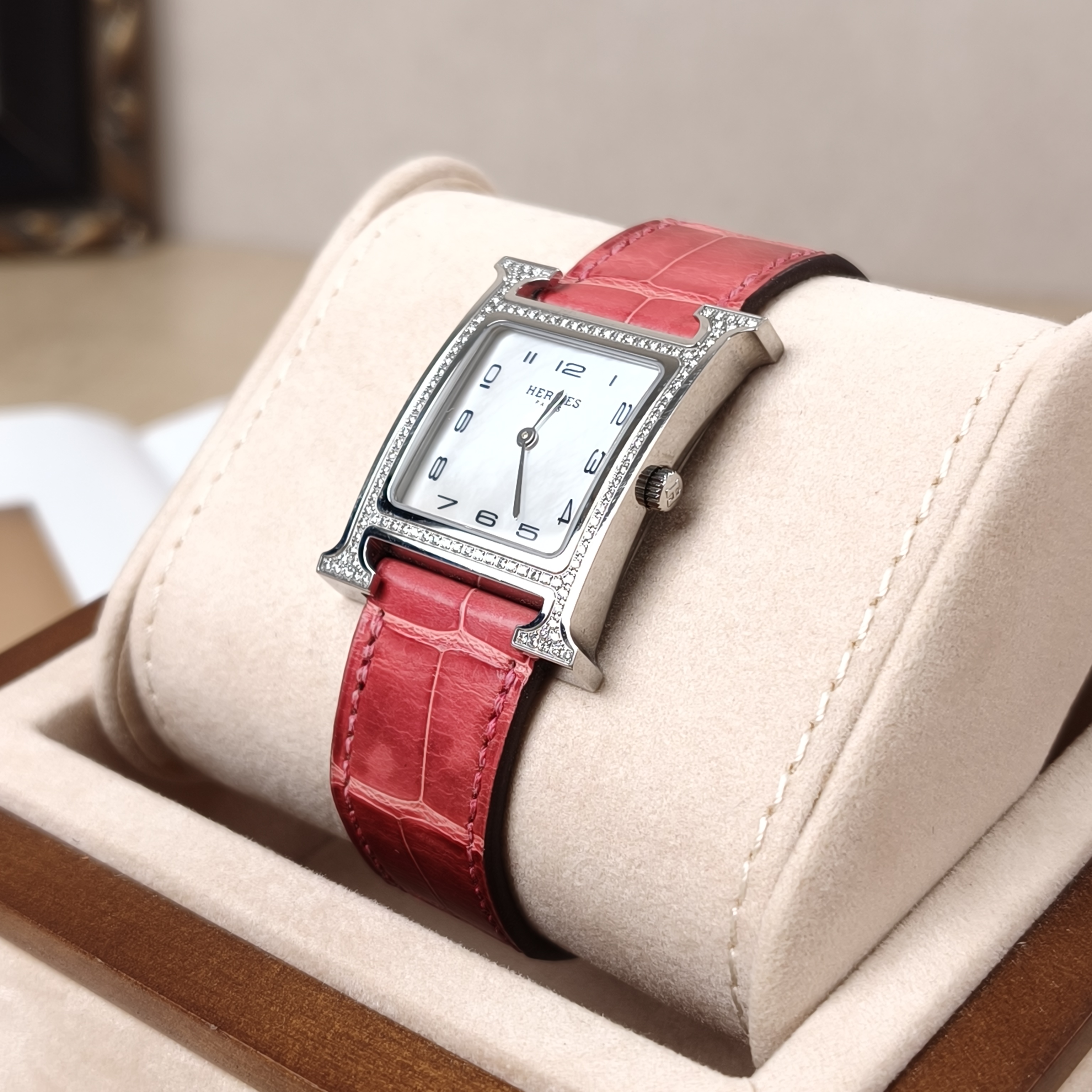 Hermès Watchh Collection Watch Grey One Size26mm One Size — cover view 4 of 8