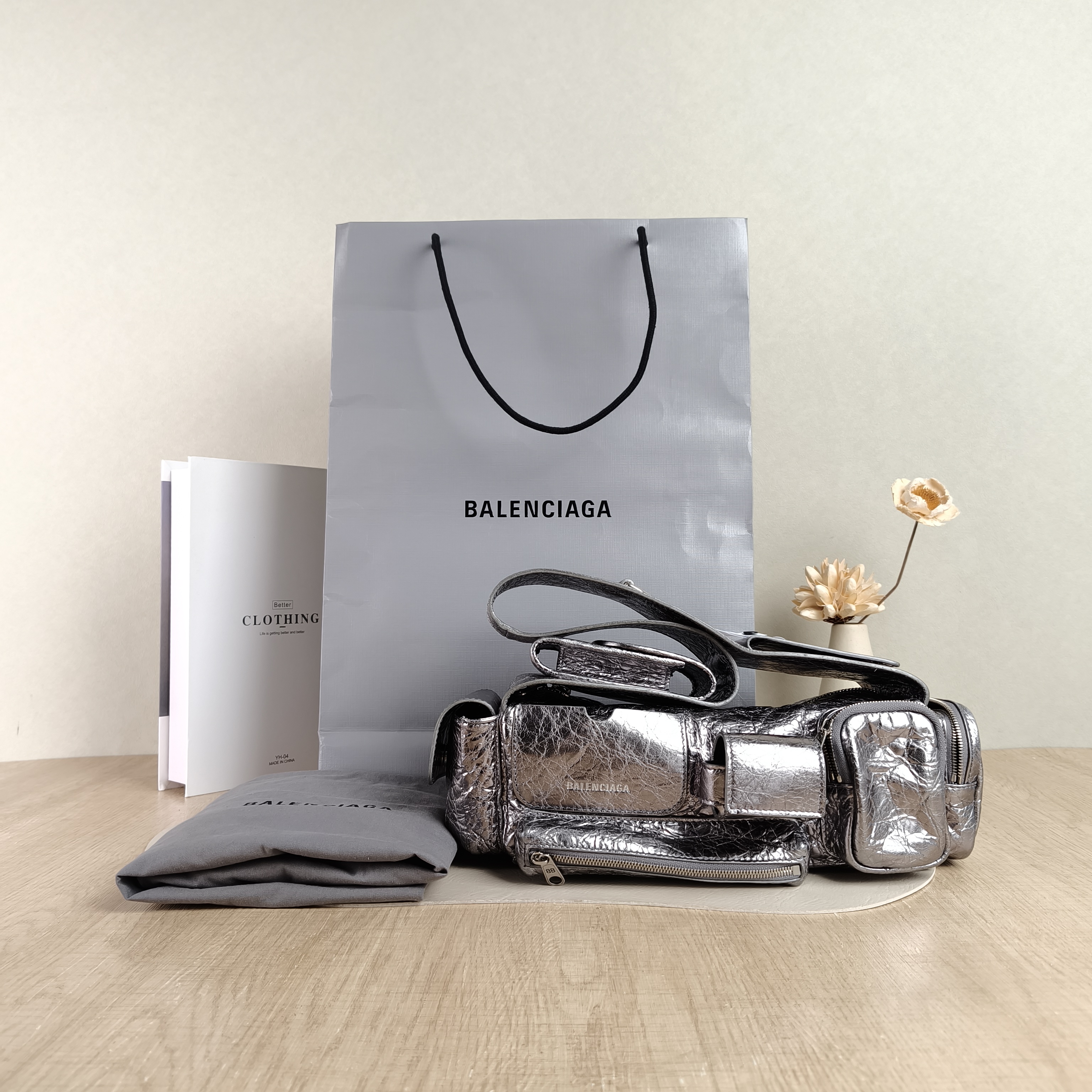 BALENCIAGA Shoulder Bag Superbusy Shoulder Bag Grey Waxed Leatherxs Small35 × 11 × 12 cm — cover view 5 of 5
