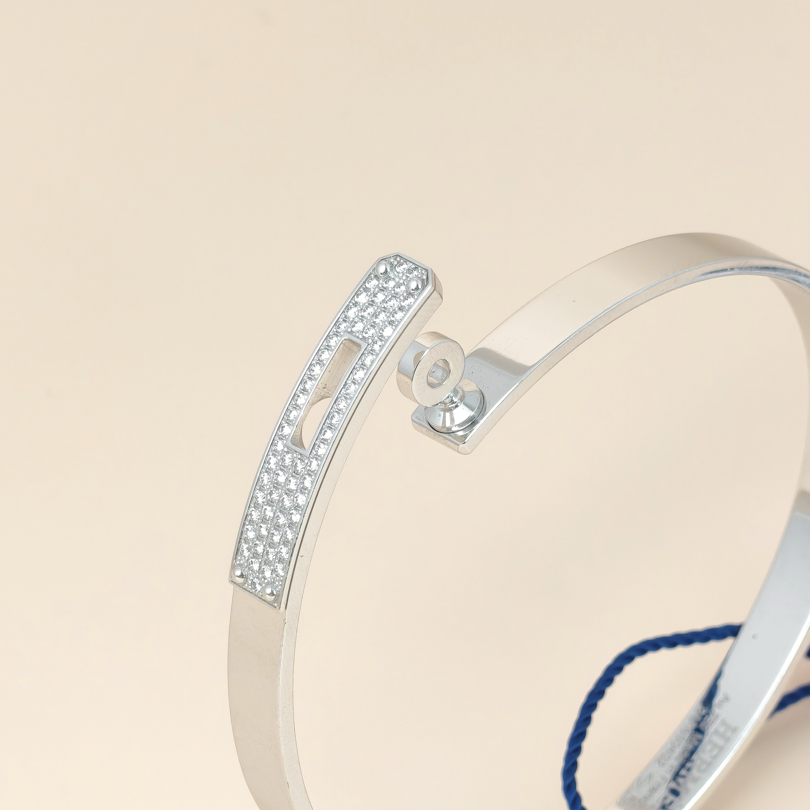 Hermès Bangle Kelly Bangle White Gold 18KW hite Gold Diamond One Size 0.55 ST 16.3cm — cover view 11 of 12