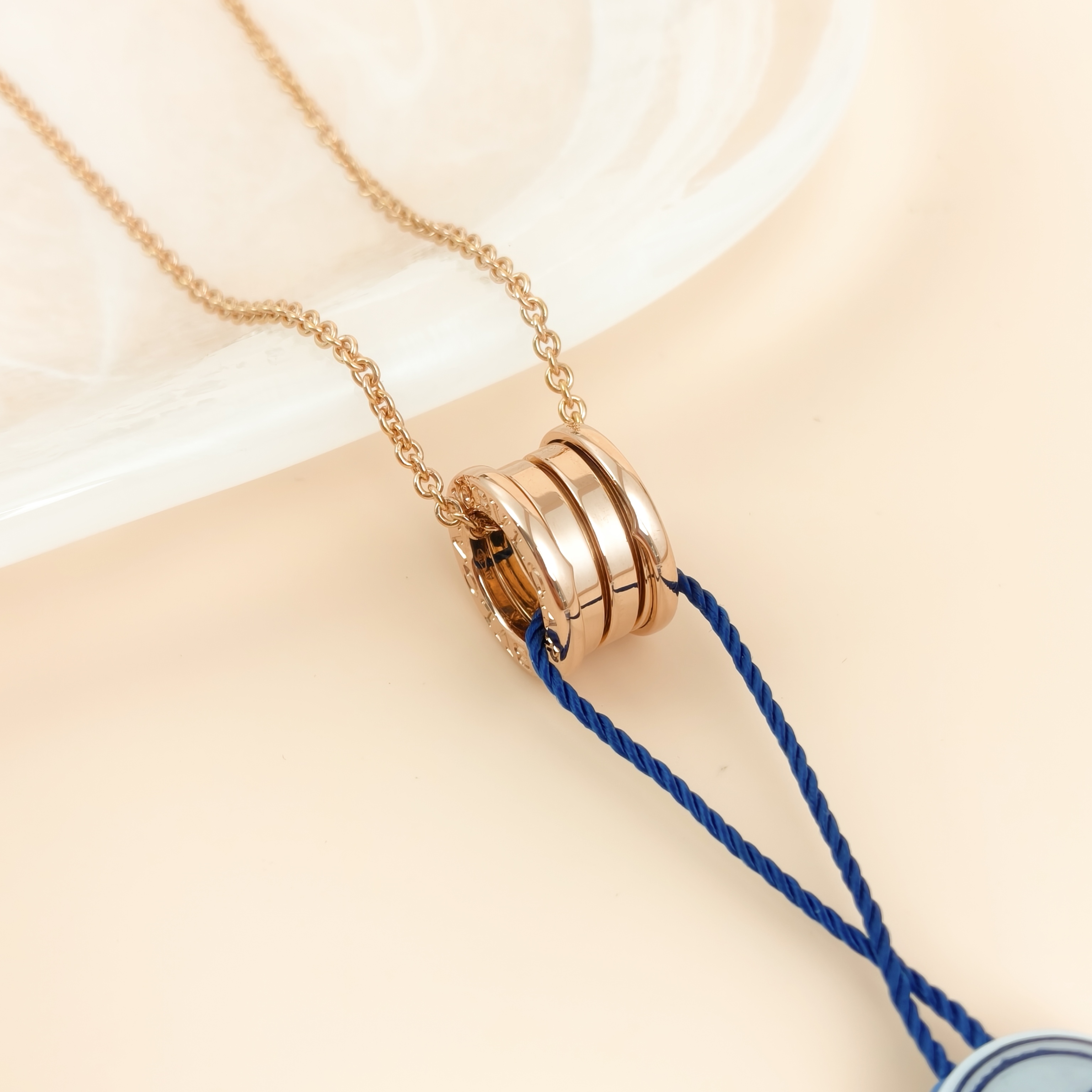 Bvlgari Necklace B.ZERO1Collection Necklace Gold18k One Size46cm — cover view 3 of 9