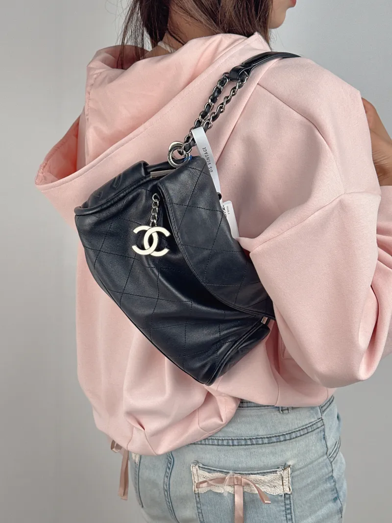 Chanel Crossbody Bag Hobo C Black Lambskin One Size 26 × 8 × 23 cm 10 — on-model view 2 of 2