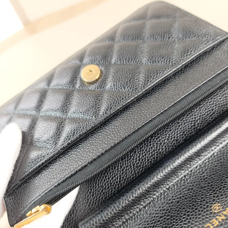 Chanel Crossbody Bag Classic Flap WOC CF WOCWOC Bag Black Grained Calfskinmini19.2 × 3.5 × 12.3 cm — detail view 7 of 13
