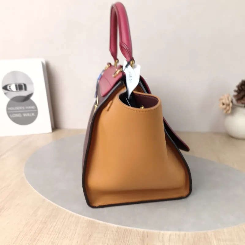 CELINE Crossbody Bag Trapeze Colorblock Calfskin Small27 × 13 × 22 cm — detail view 14 of 14