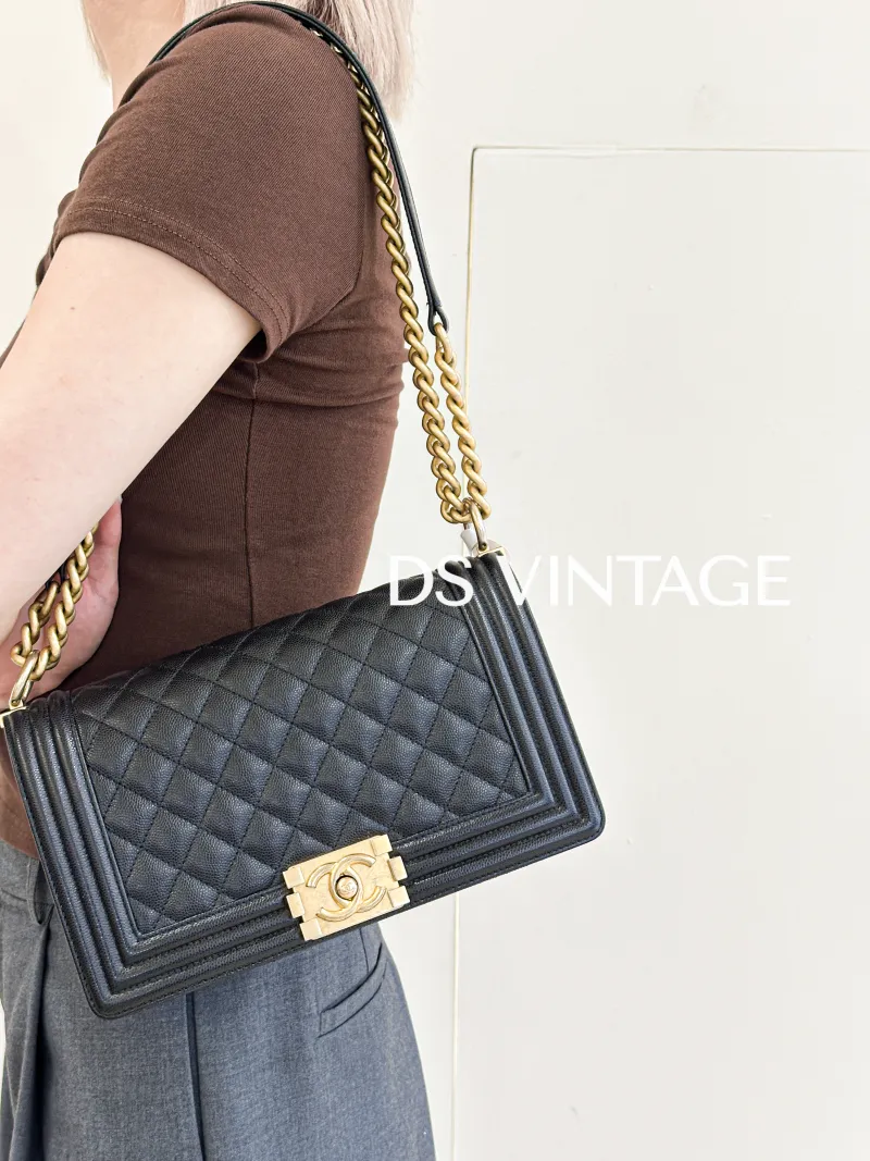 Chanel Crossbody Bag Le Boy​ Black Grained Calfskin Medium 25 × 9 × 15 cm 26 — on-model view 3 of 3
