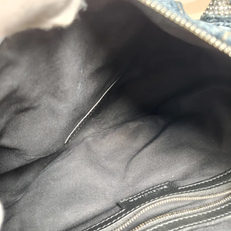 BALENCIAGA Crossbody Bag LE CAGOLE Blue Small33 × 8.5 × 16 cm — detail view 10 of 13