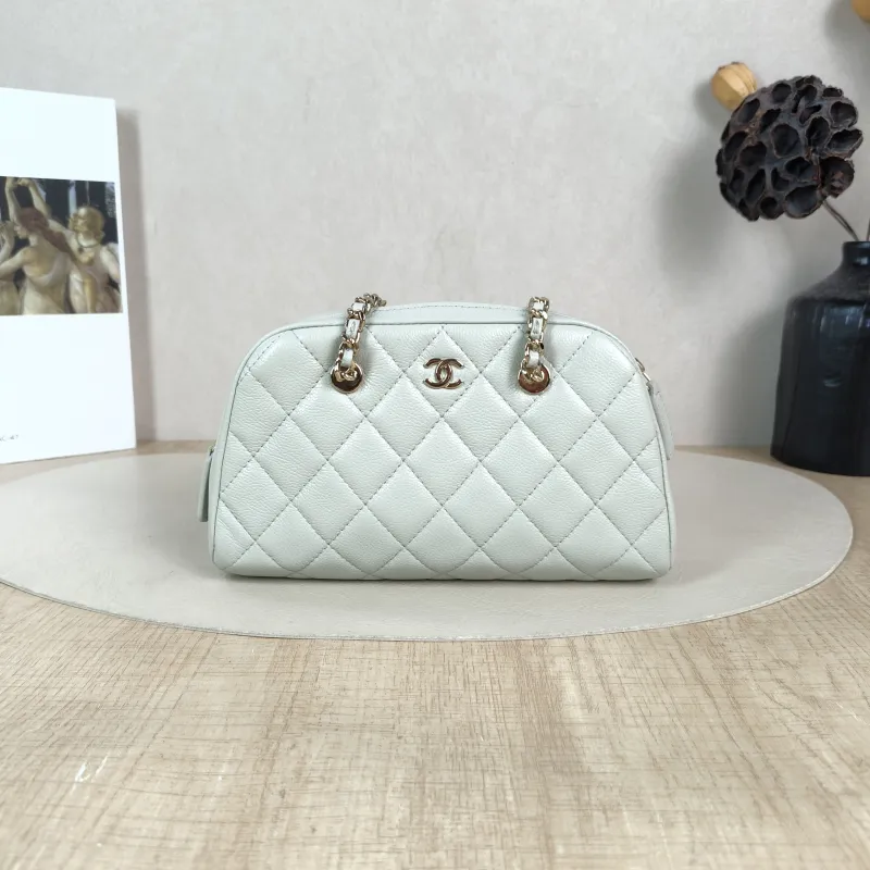 Chanel Crossbody Bag 26p Dome Bag Grey Grained Calfskin One Size 20 × 4.5 × 11 cm