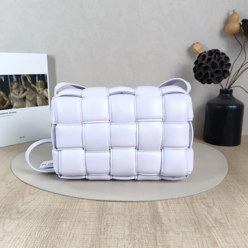 Bottega Veneta Crossbody Bag Padded Cassette Woven Lambskin Medium26 × 8 × 18 cm — cover view 3 of 5