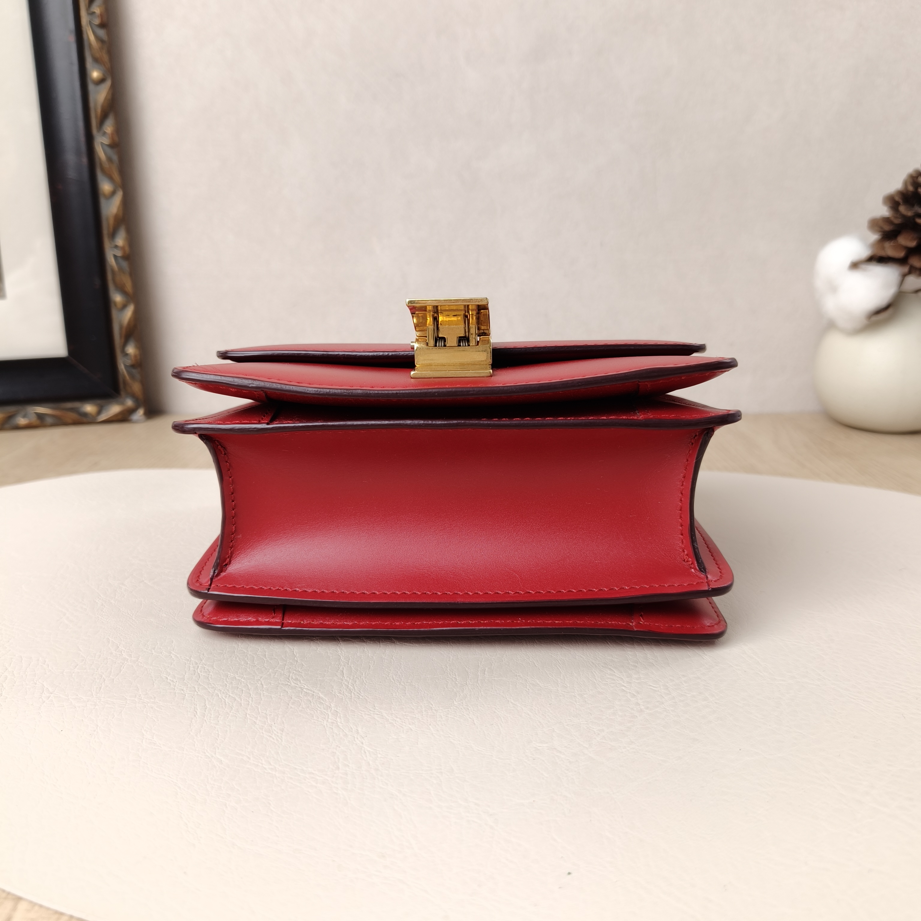 CELINE Crossbody Bag Classic Box Red Calfskinmini16 × 7 × 13 cm — cover view 2 of 11