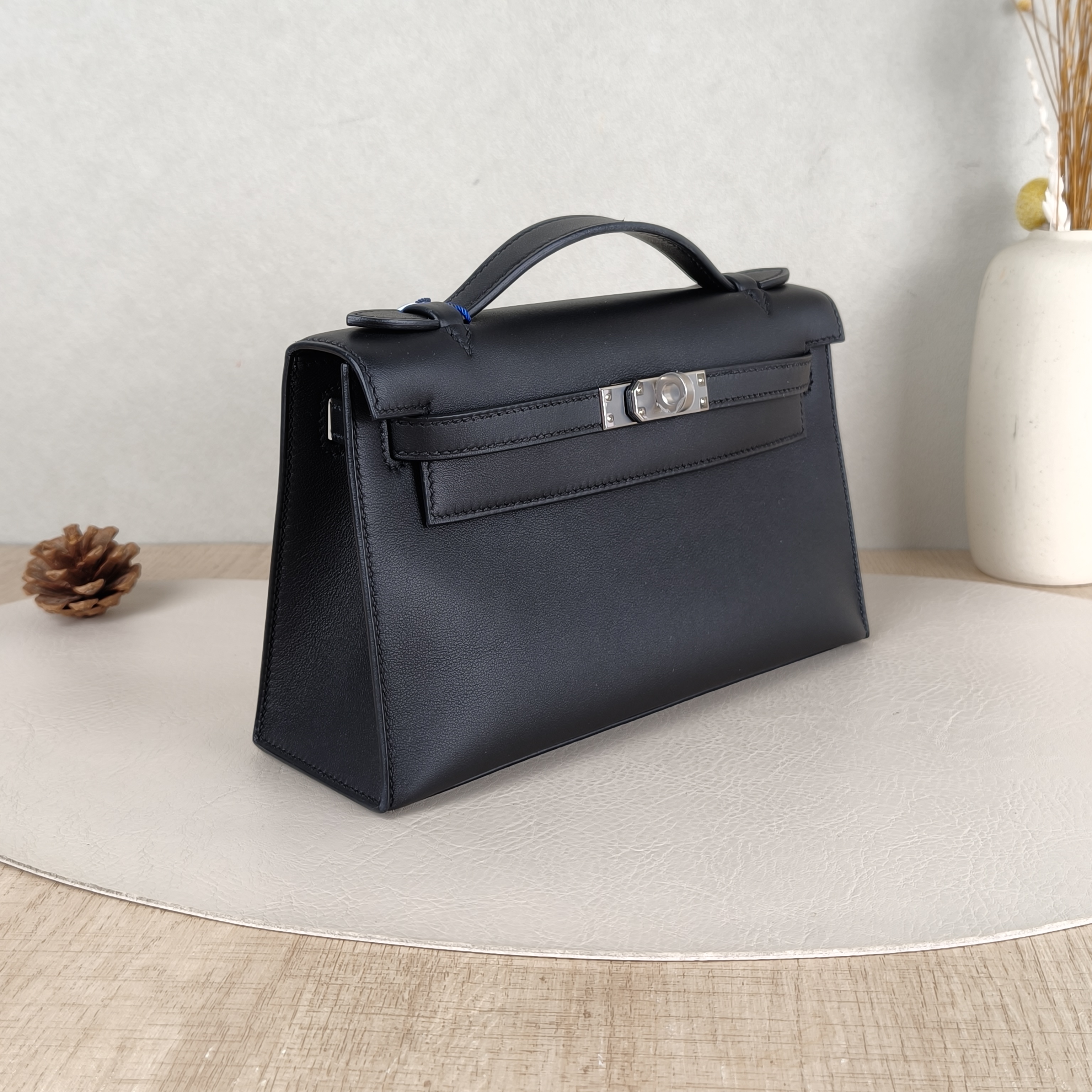 Hermès Top Handle Bagmini kelly Black Swift Calfskin One Size22 × 7 × 13 cm — cover view 2 of 6