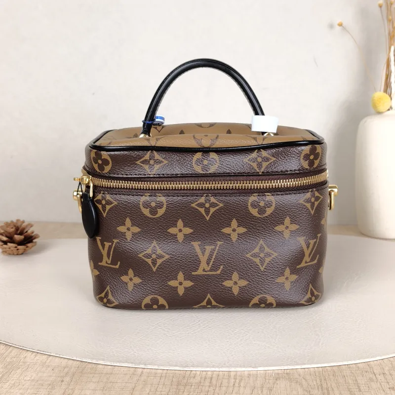 Louis Vuitton Shoulder Bag VANITY Cosmetic Bag Monogram PVC Small19 × 11 × 13 cm