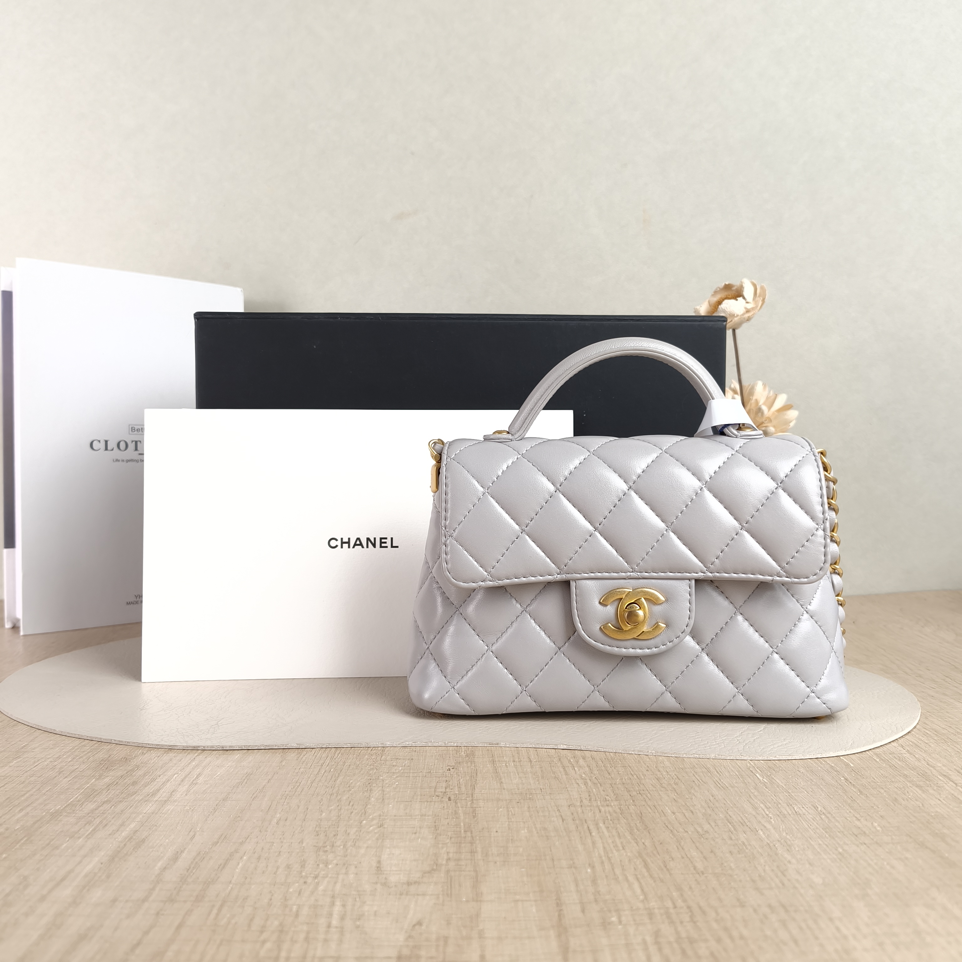 Chanel Crossbody Bag25p Top Handle Crossbody Bag Grey Lambskin Small20 × 6 × 13 cm — cover view 2 of 6