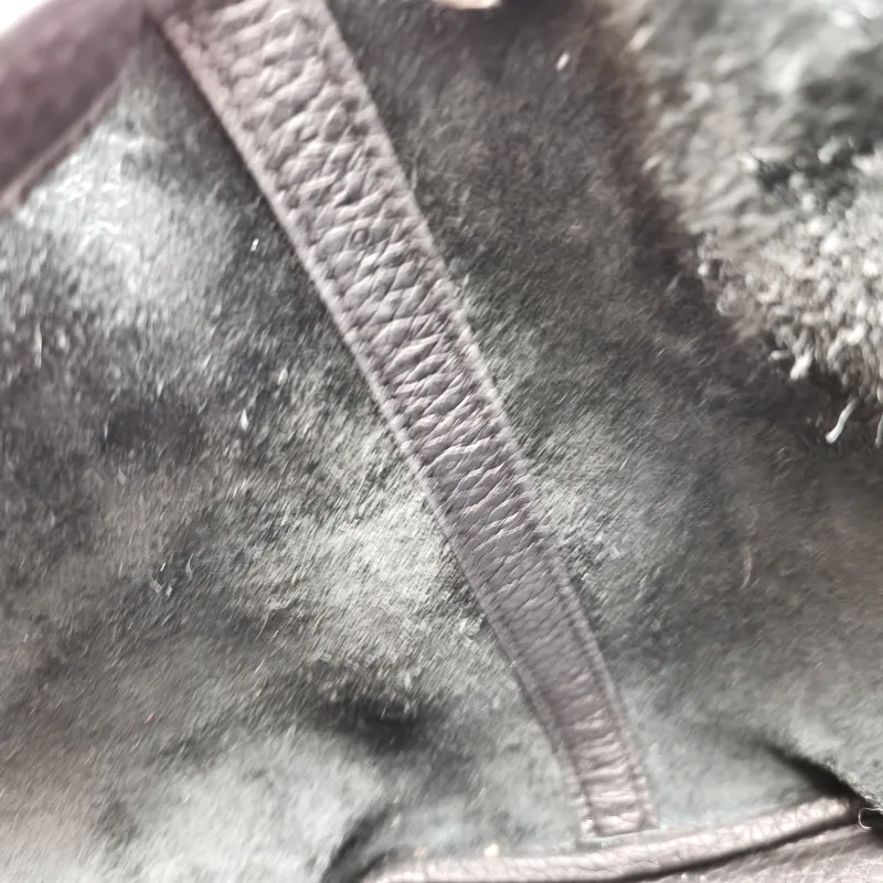 Hermès Top Handle Bag Picotin Lock 18 18Black Silver-Tone Hardware Clemence Taurillon TC Calfskin Small18 × 13 × 19 cm — detail view 14 of 15