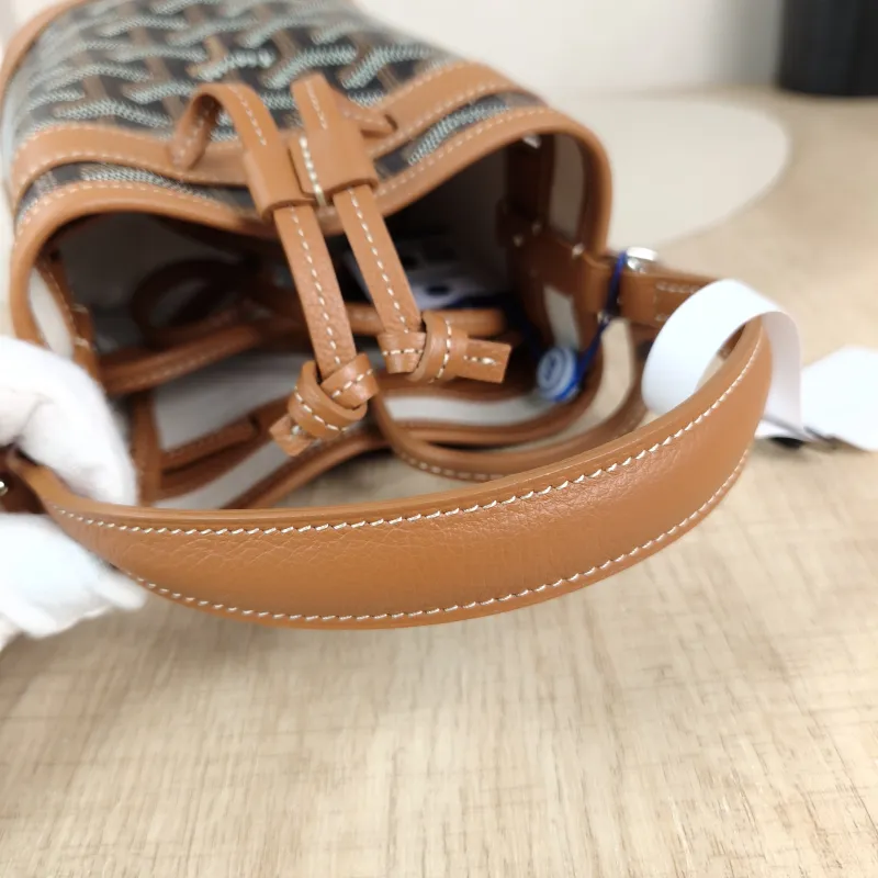 GOYARD Crossbody Bag Petit Flot Brown ine Canvas Mini 12 × 10 × 17.5 cm — detail view 1 of 12