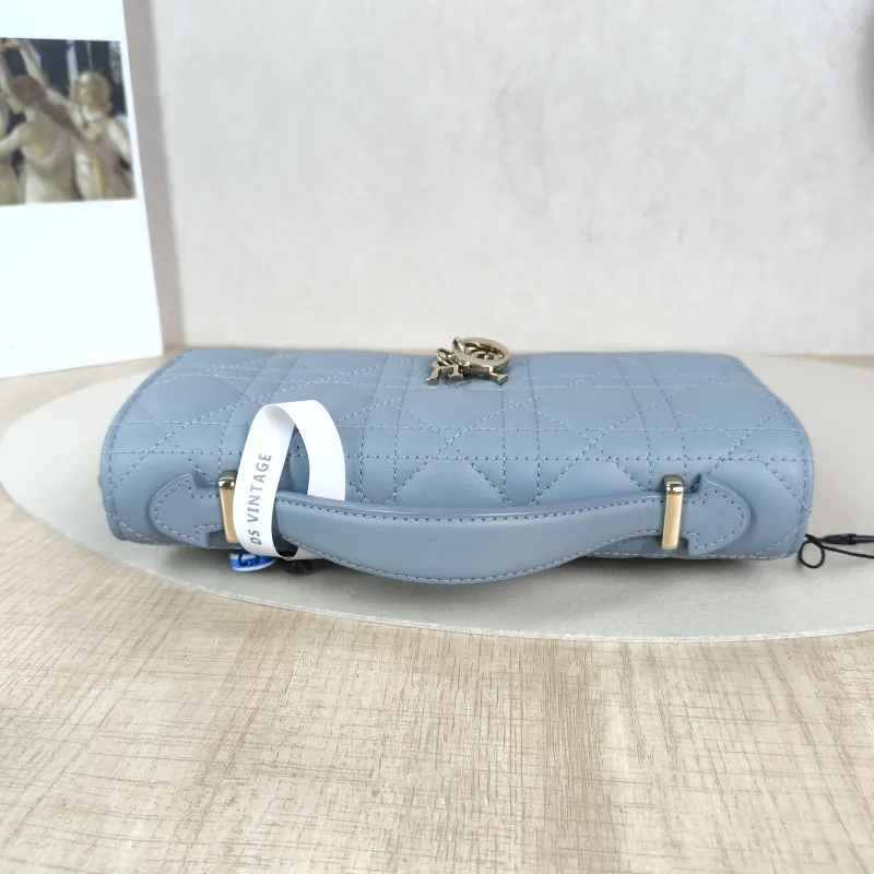 DIOR Shoulder Bag My Chain Bag Blue Lambskin 21 × 4 × 11.5 cm — detail view 9 of 12