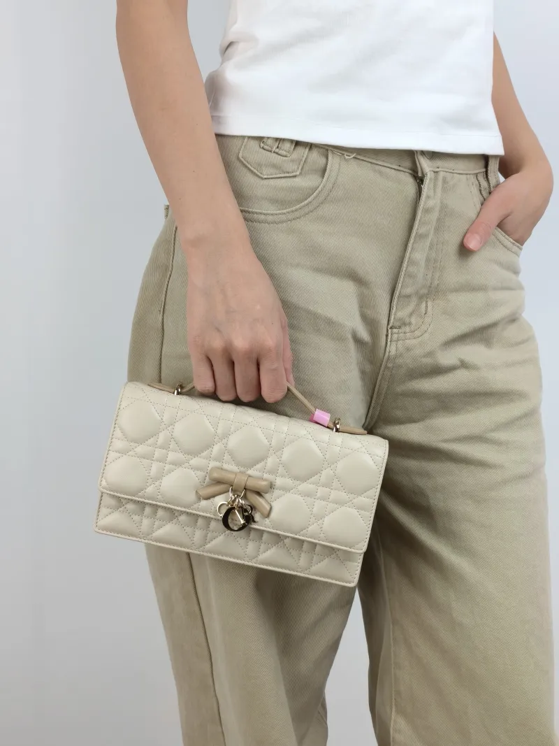 DIOR Shoulder Bag My Chain Bag Taupe Lambskin 21 × 3.5 × 11.5 cm — on-model view 2 of 3