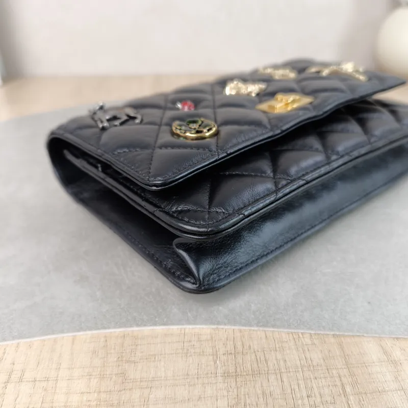 Chanel Crossbody Bag Edition2.55 woc Black Calfskin Mini 19.2 × 3.5 × 12.3 cm 24 — detail view 3 of 10
