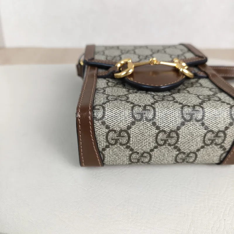 GUCCI Crossbody Bag Horsebit 1955Collection Mini Monogram PV Cmini11.5 × 4 × 17 cm — detail view 13 of 14