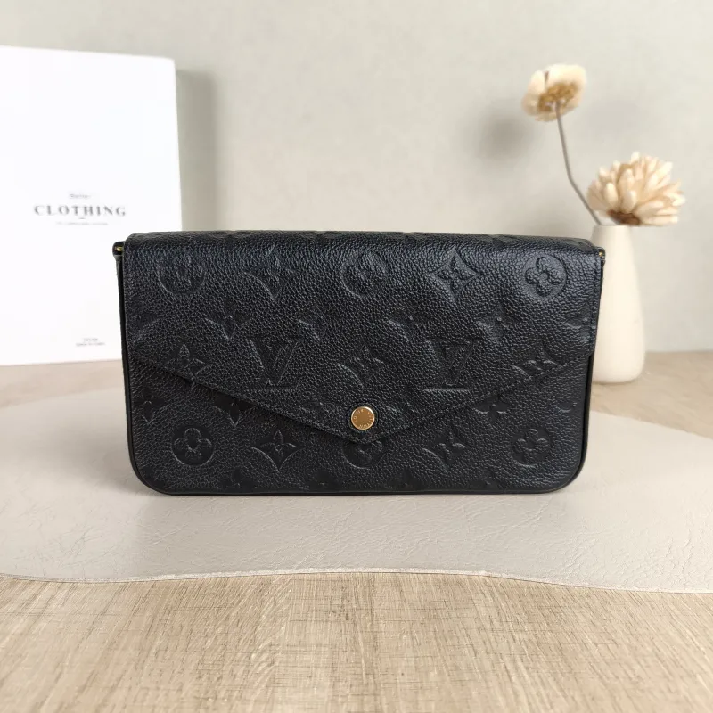 Louis Vuitton Crossbody Bag Pochette Félicie Black Calfskin Small 21 × 3 × 12 cm