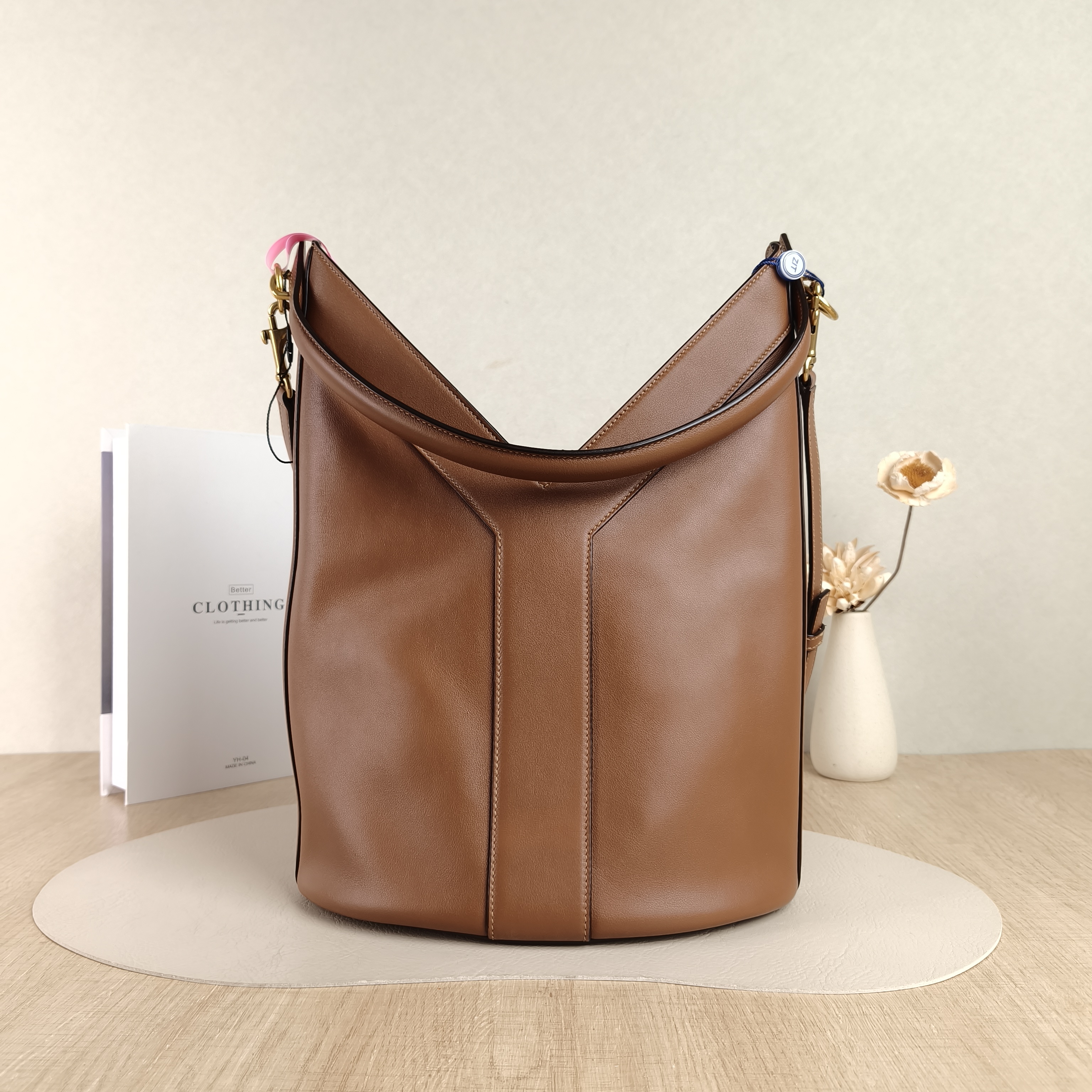 SAINT LAURENT Crossbody Bag Y Bucket Bucket Bag Brown Calfskin One Size25 × 15 × 34 cm — cover view 5 of 5