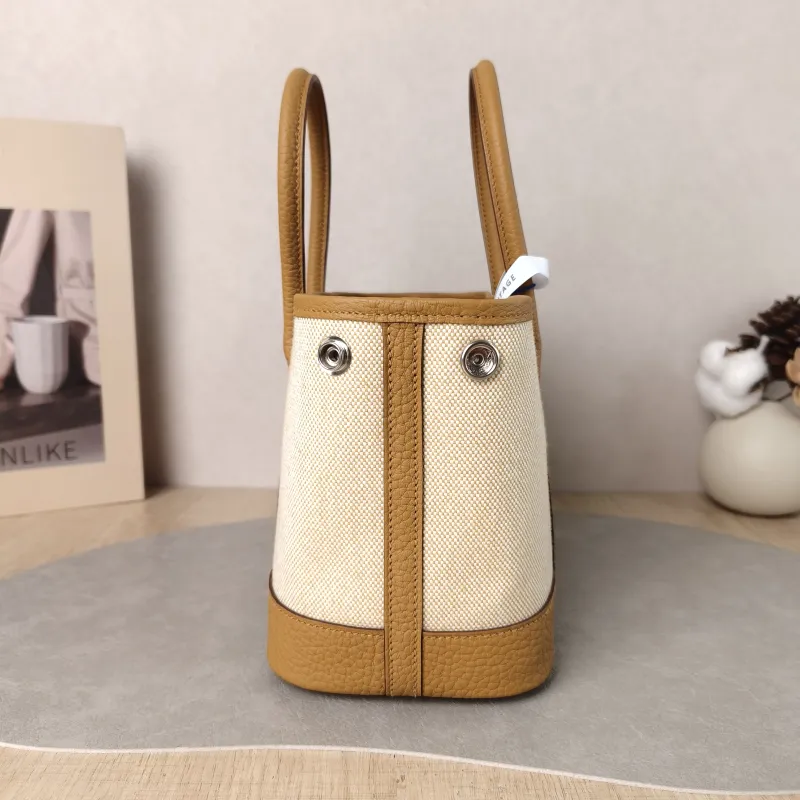 Hermès Top Handle Bag Neo Garden 23 Mini Canvas · Negonda Calfskin Mini 23 × 10 × 16 cm G — detail view 6 of 10