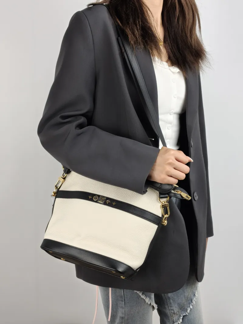 Louis Vuitton Crossbody Bag Cruiser Vanity Case Bag Colorblock Calfskin Small 25 × 13 × 22.5 cm — on-model view 2 of 2