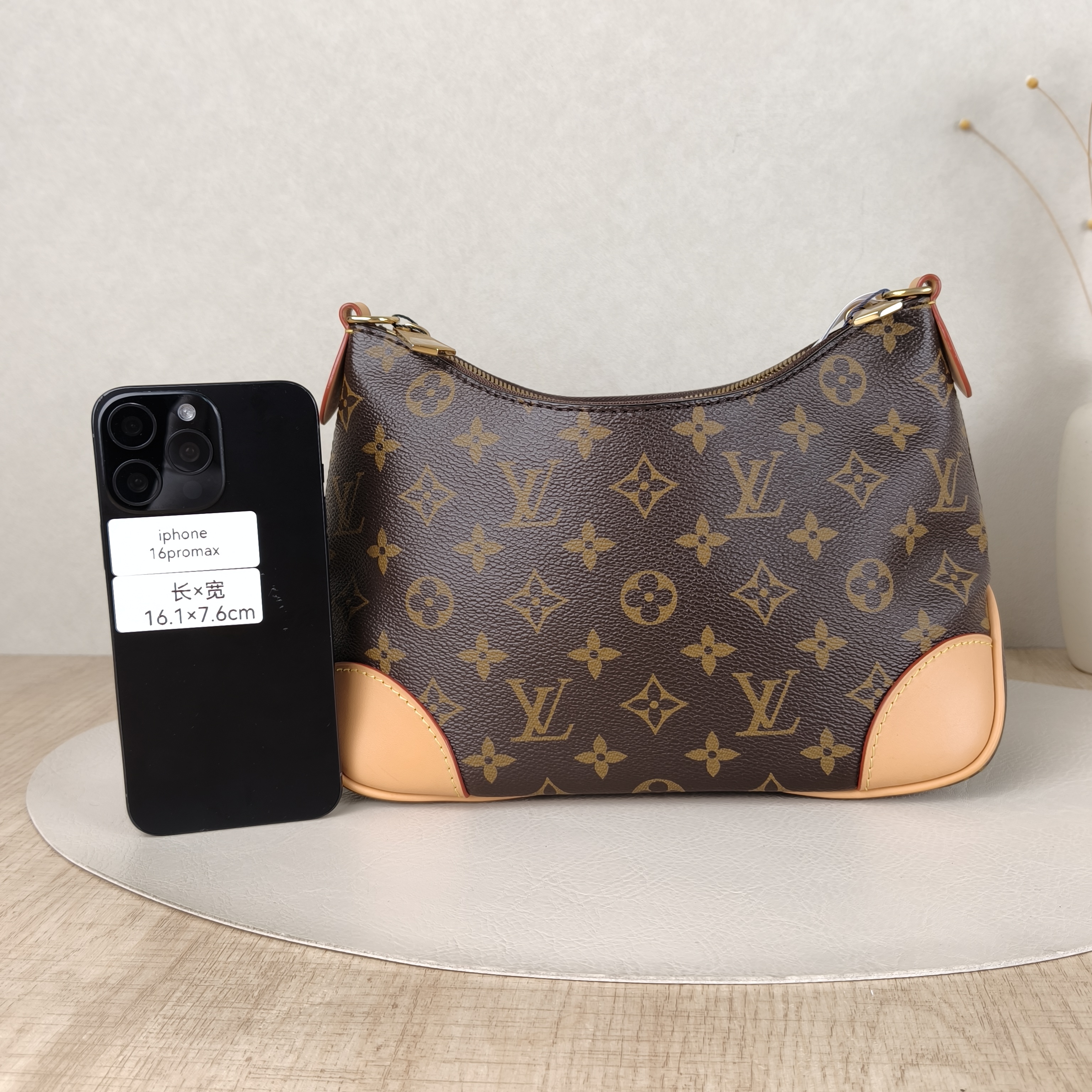 Louis Vuitton Crossbody Bag Boulogne PVC Small26 × 9.5 × 16 cm — cover view 3 of 6
