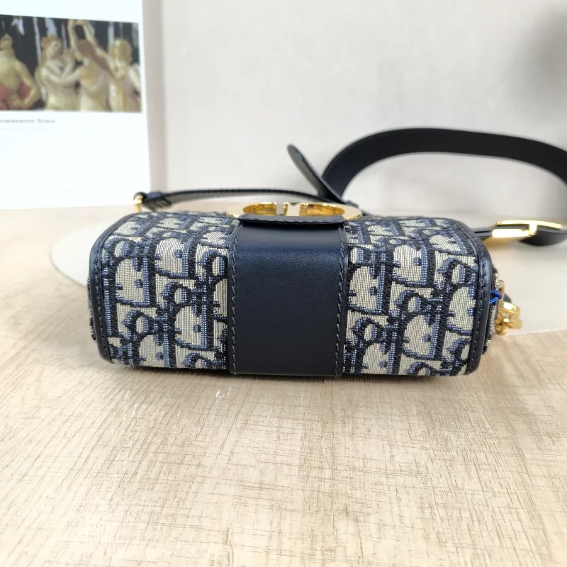 DIOR Crossbody Bag30Montaigne 30 Box Box Blue Canvasmini17.5 × 5 × 11.5 cm — detail view 12 of 12