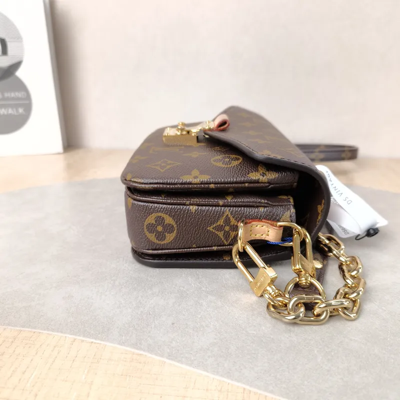 Louis Vuitton Crossbody Bag Monogram PVC Small 21.5 × 6 × 13.5 cm — detail view 2 of 14