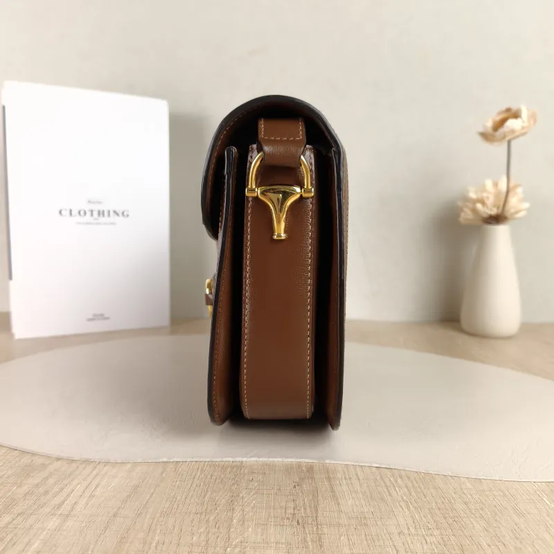 GUCCI Shoulder Bag Horsebit 1955 Horsebit Medium Monogram PVC Medium25 × 8 × 18 cm — detail view 6 of 12