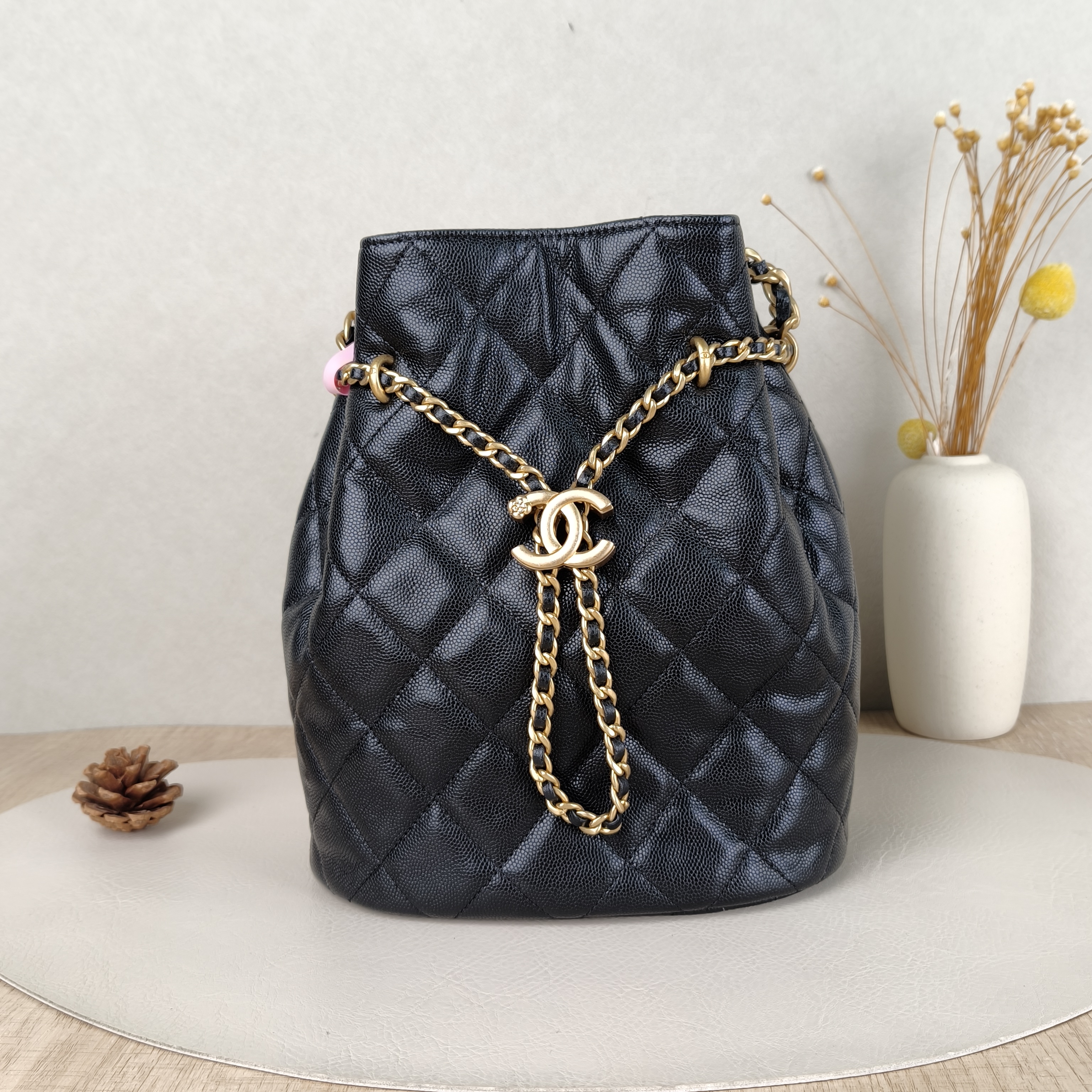 Chanel Shoulder Bag tote Black Calfskin One Size21 × 14 × 24 cm