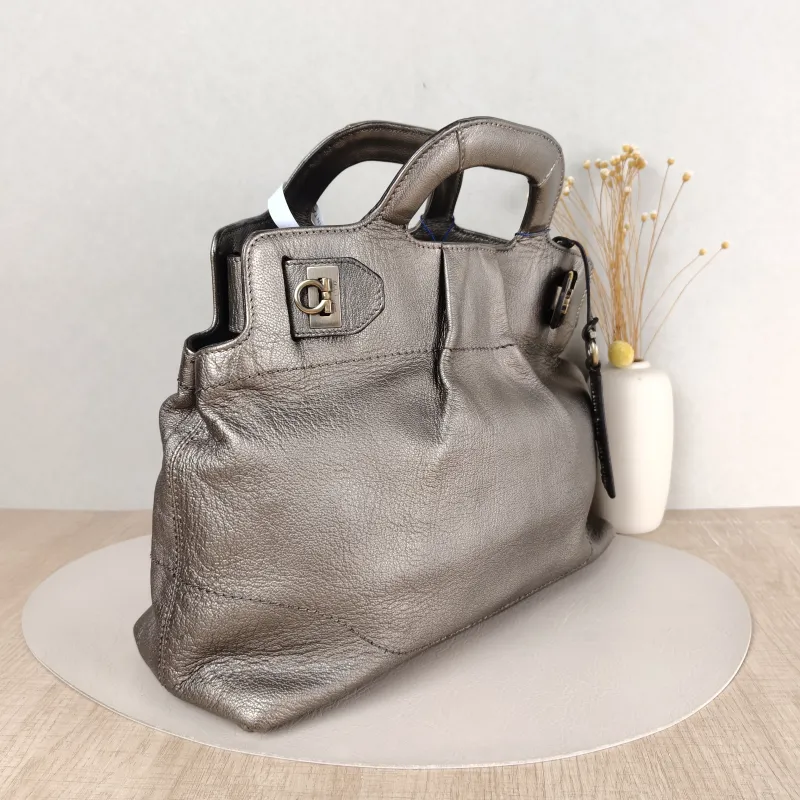 FERRAGAMO Shoulder Bag Shoulder Bag Grey Calfskin One Size 34 × 13 × 34 cm — cover view 5 of 5