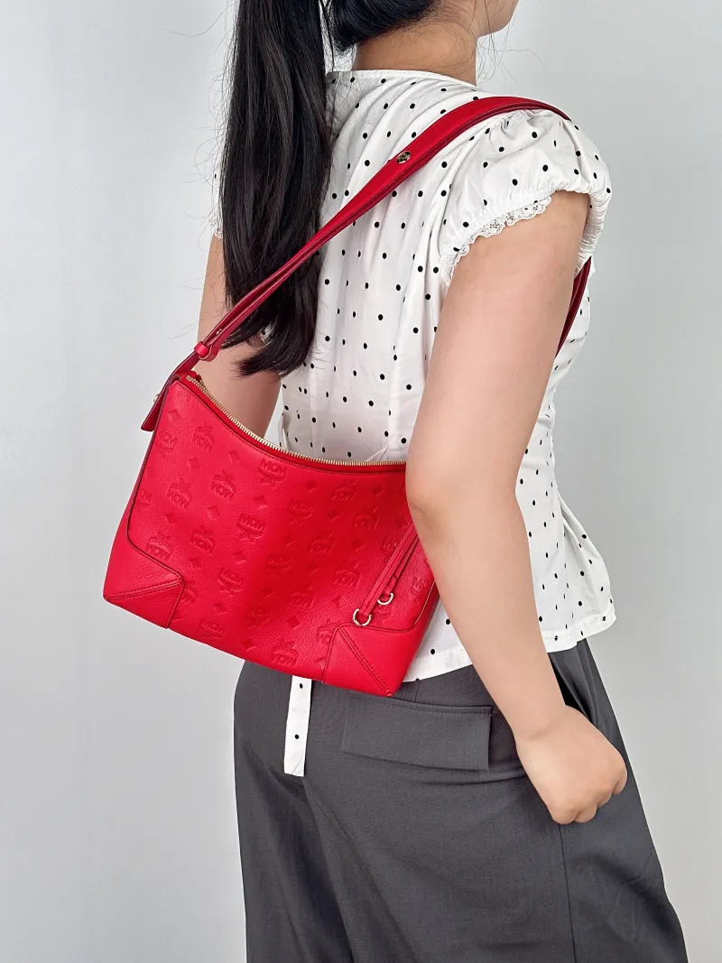 MCM Crossbody Bag Crossbody Bag Red Calfskin One Size24 × 4.5 × 19 cm — on-model view 2 of 2