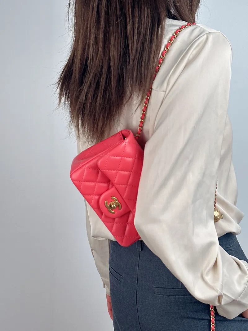 Chanel Crossbody Bag Red Lambskin One Size 17 × 8 × 13.5 cm — on-model view 2 of 2
