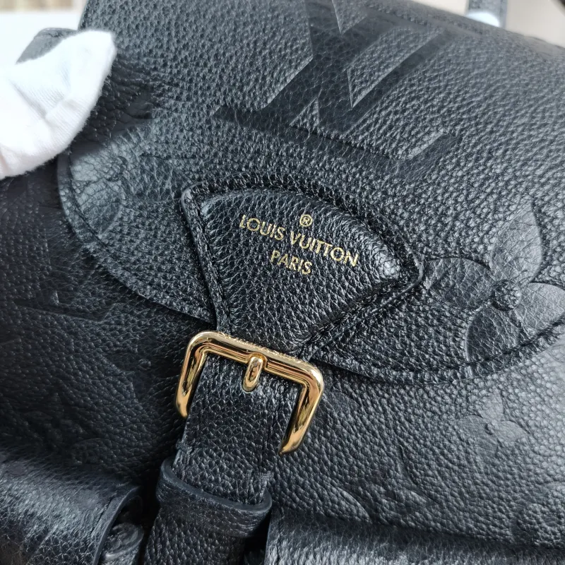Louis Vuitton Backpack Backup Backpack Black Calfskin One Size20 × 14 × 22 cm — detail view 9 of 13