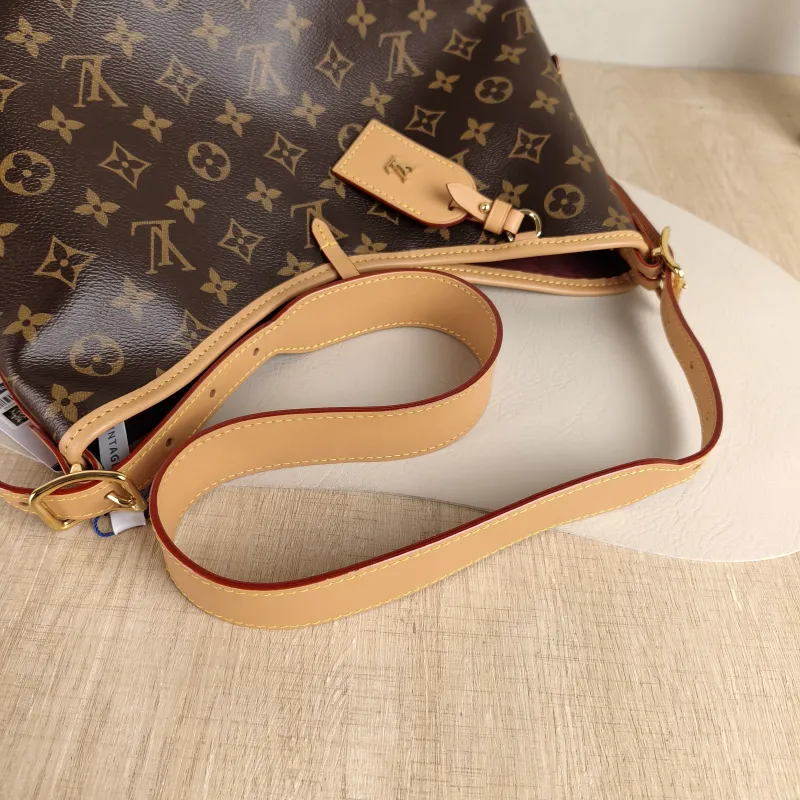 Louis Vuitton Crossbody Bag Carryall Monogram PVC Small 29 × 12 × 24 cm — detail view 3 of 12
