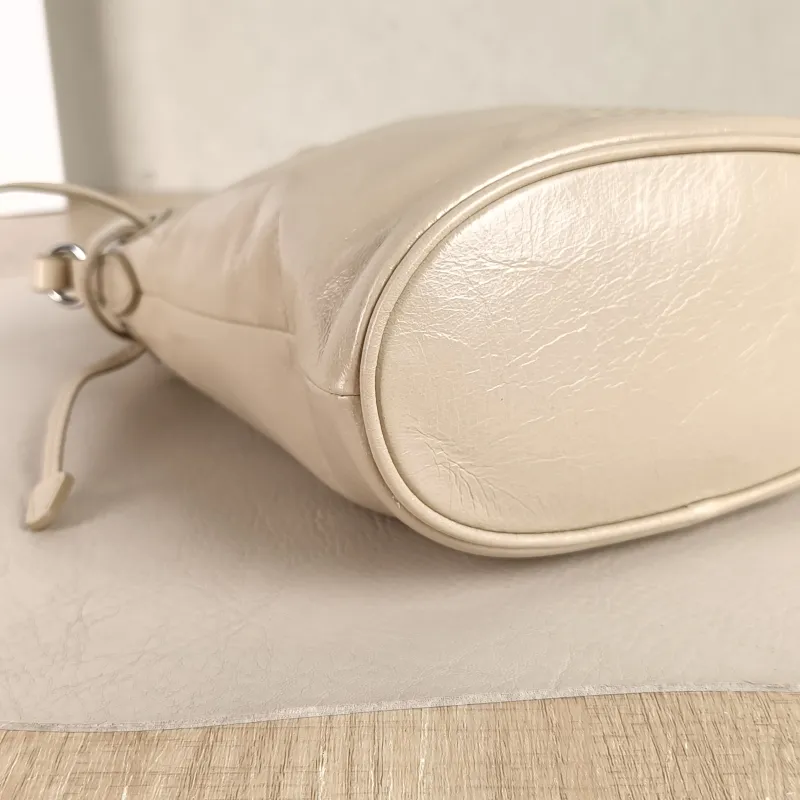 Miumiu Crossbody Bag Bucket Bag Taupe Calfskin 15.5 × 8.5 × 18 cm — detail view 3 of 11