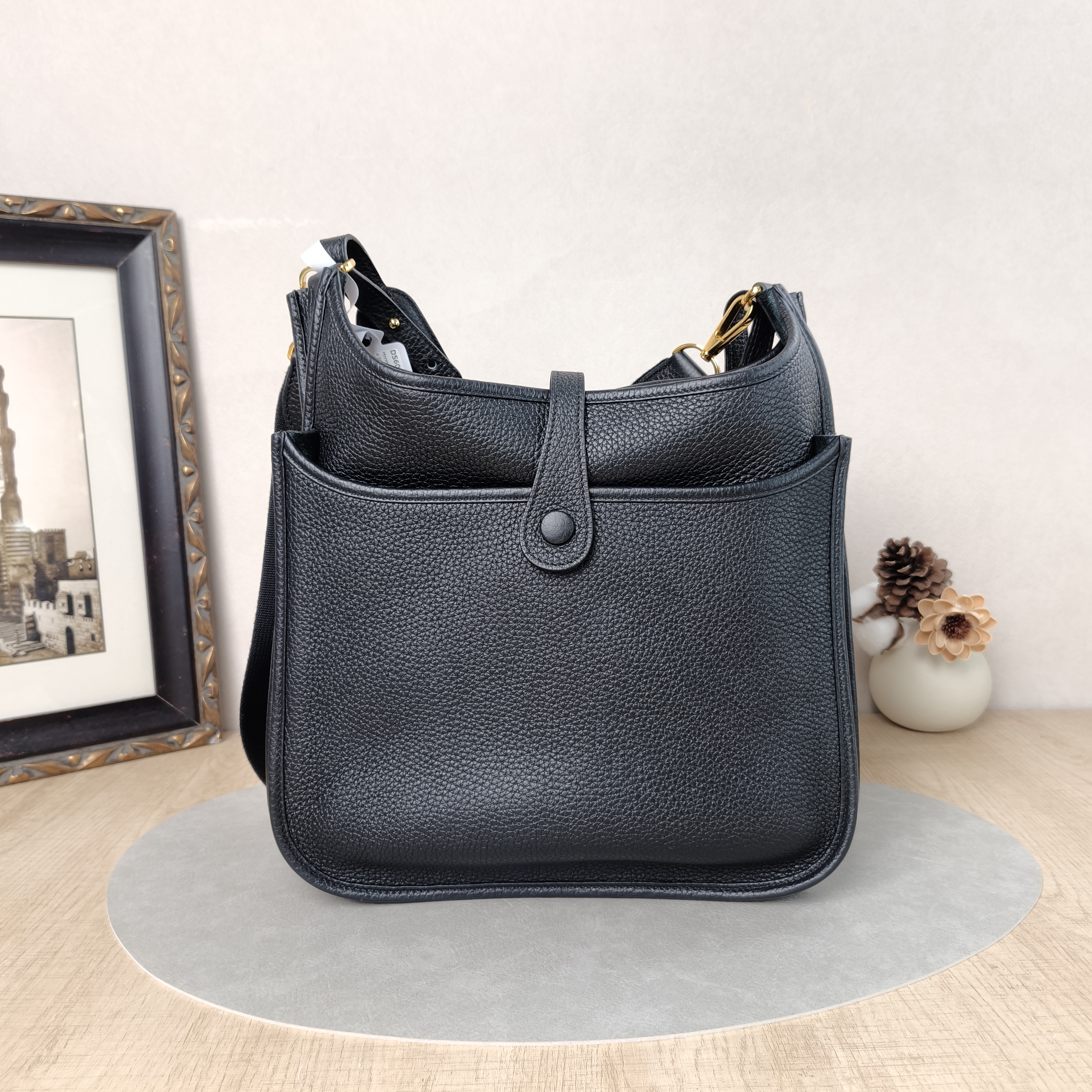 Hermès Crossbody Bag Evelyne 29 29Black TC Calfskin Small29 × 8 × 30 cm — cover view 5 of 6