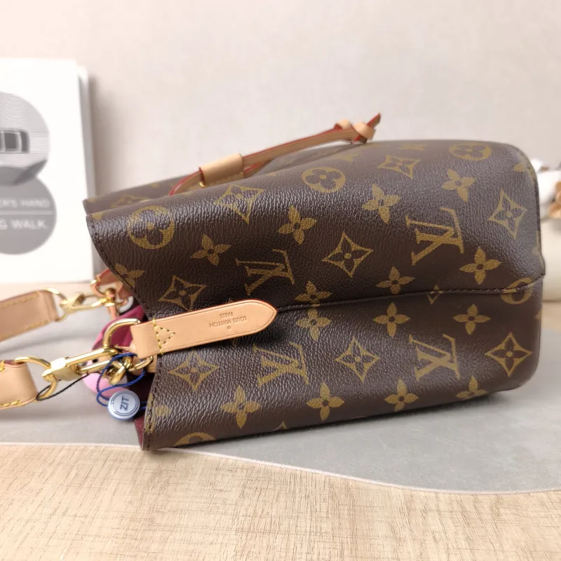 Louis Vuitton Crossbody Bag NÉONOÉ Bucket Bag BB Monogram PVC BB 20 × 13 × 20 cm — detail view 3 of 14