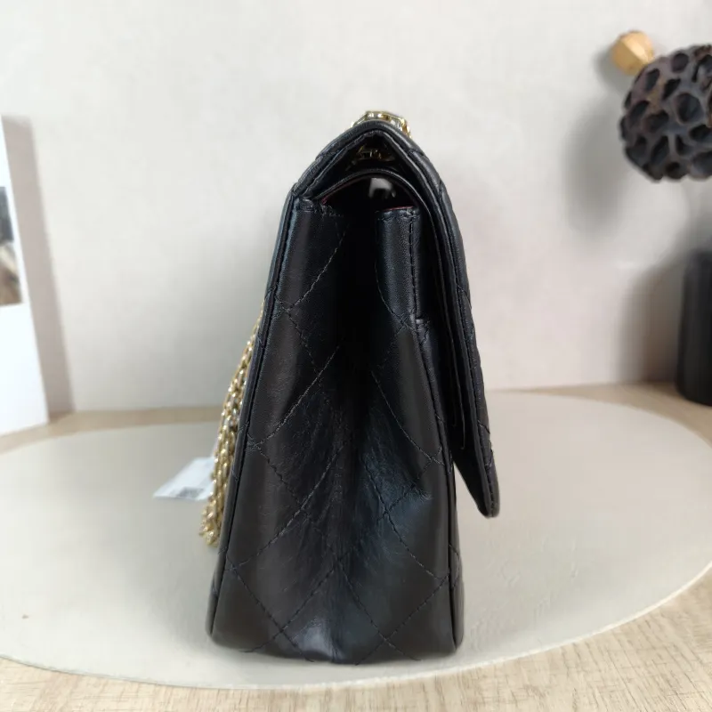 Chanel Shoulder Bag 2.55 Black Calfskin Large 31.5 × 10 × 20 cm 14 — detail view 5 of 13