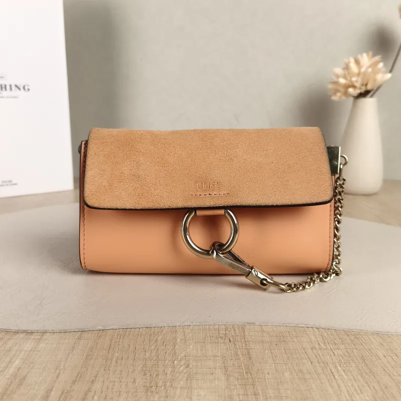 Chloé Shoulder Bagfaye Crossbody Bag Pink Calfskinmini18 × 4 × 11 cm