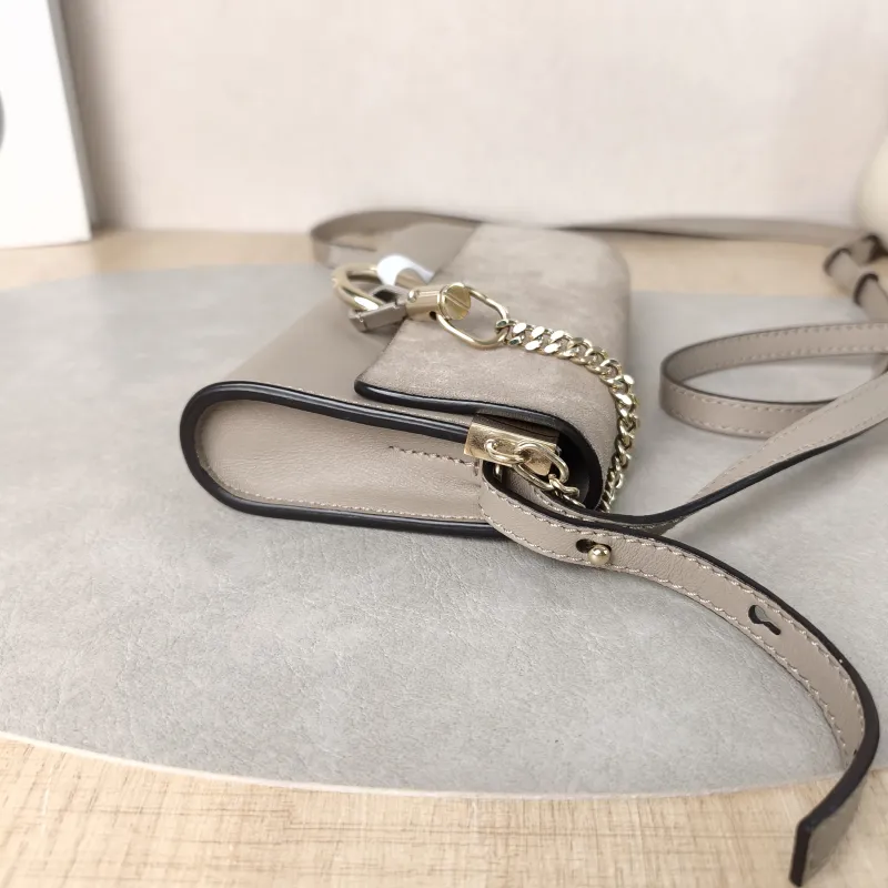 Chloé Shoulder Bagfaye Crossbody Bag Grey Calfskinmini18 × 3.5 × 10.5 cm — detail view 11 of 12