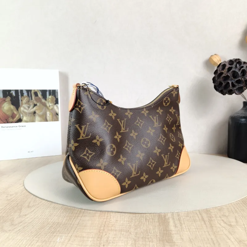 Louis Vuitton Crossbody Bag Boulogne PVC Small 26 × 9.5 × 16 cm Shoulder Strap — cover view 5 of 5