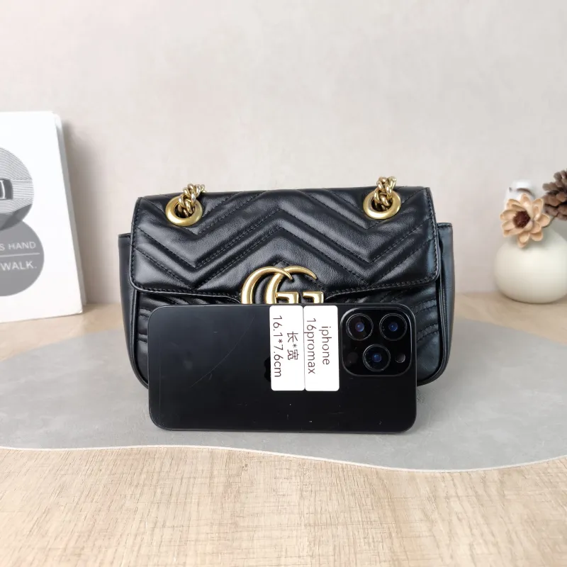 GUCCI Crossbody Bag GG Marmont Small Marmont 22 Black CC alfskin Small 22 × 6 × 13 cm — cover view 3 of 5