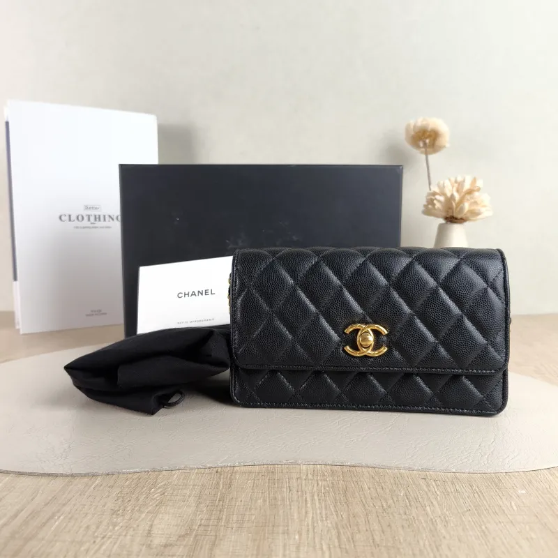 Chanel Crossbody Bag woc Black Calfskin Mini 19 × 6 × 11 cm — cover view 4 of 6