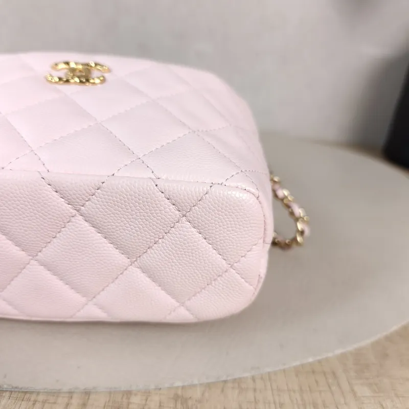 Chanel Crossbody Bag Crossbody Bag Pink Grained Calfskin One Size 16 × 6.5 × 12.5 cm — detail view 6 of 11