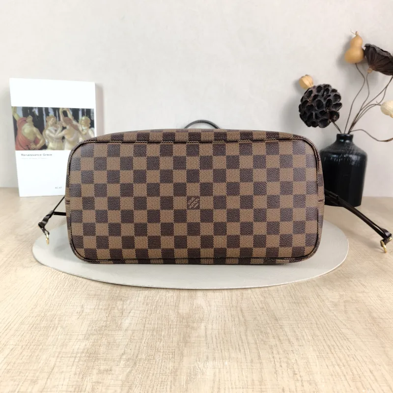 Louis Vuitton Shoulder Bag Neverfull Damier Ebene PVC Medium 31 × 14 × 28 cm — cover view 3 of 5