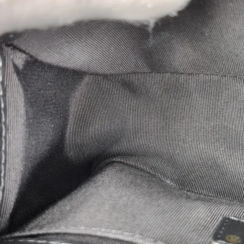Chanel Crossbody Bag Le Boy​Black Calfskin Small 20.5 × 8.5 × 12 cm — detail view 14 of 15