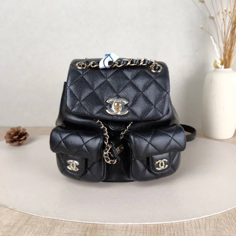 Chanel Backpack Duma Black Grained Calfskin Small18 × 9.5 × 19 cm