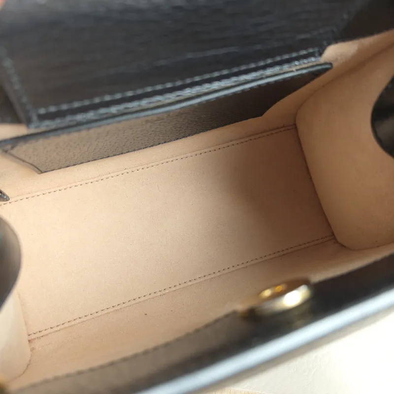 GUCCI Top Handle Bag Diana Top Handle Bag Black CC alfskin Small 20 × 10 × 16 cm — detail view 8 of 10