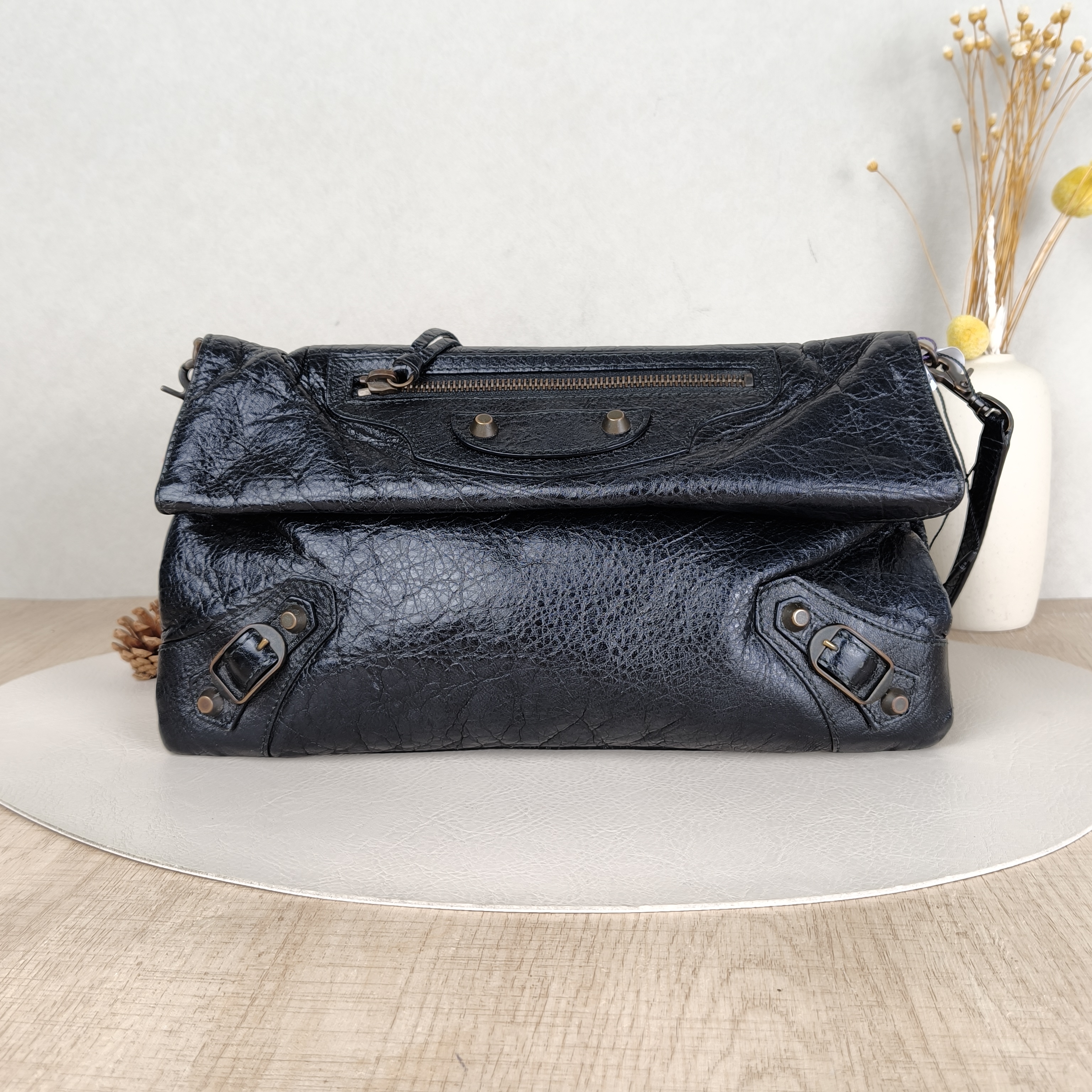 BALENCIAGA WOC Shoulder Crossbody Bag Black Waxed Leather One Size32*18